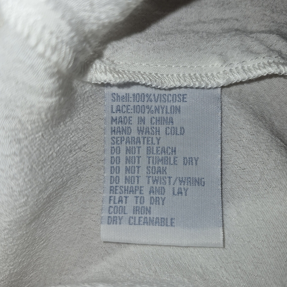 White Lace-Back Ruffle Button-Up Blouse - Picture 7 of 7